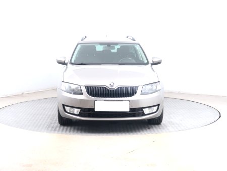 Škoda Octavia, 2015 - pohled č. 2