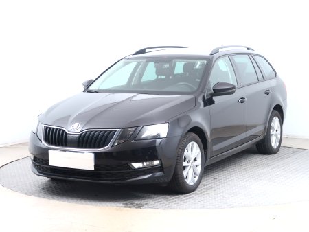 Škoda Octavia, 2020 - pohled č. 3