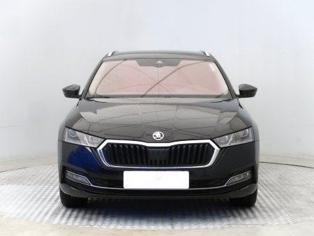 Škoda Octavia, 2022 - pohled č. 2