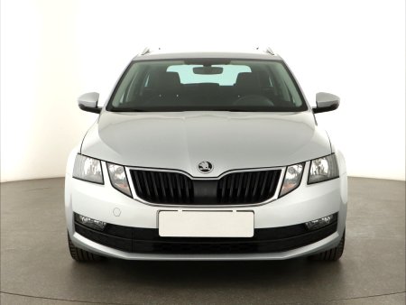 Škoda Octavia, 2020 - pohled č. 2