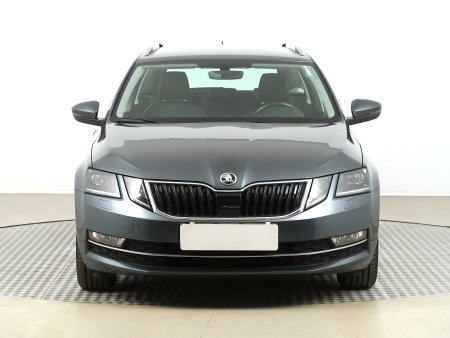 Škoda Octavia, 2019 - pohled č. 2