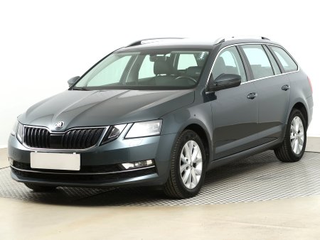 Škoda Octavia, 2019 - pohled č. 3