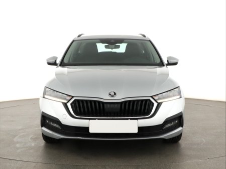 Škoda Octavia, 2021 - pohled č. 2
