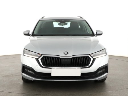 Škoda Octavia, 2021 - pohled č. 2