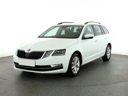Škoda Octavia, 2019 - pohled č. 3