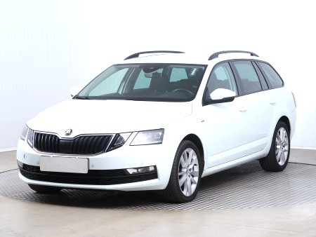 Škoda Octavia, 2019 - pohled č. 3