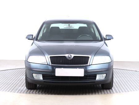 Škoda Octavia, 2004 - pohled č. 2