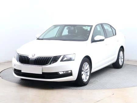Škoda Octavia, 2018 - pohled č. 3