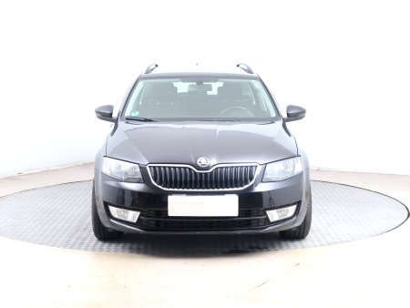 Škoda Octavia, 2013 - pohled č. 2