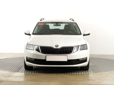 Škoda Octavia, 2020 - pohled č. 2