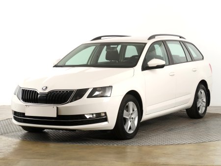 Škoda Octavia, 2019 - pohled č. 3