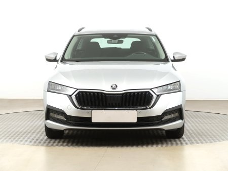 Škoda Octavia, 2021 - pohled č. 2