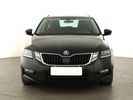 Škoda Octavia, 2019 - pohled č. 2