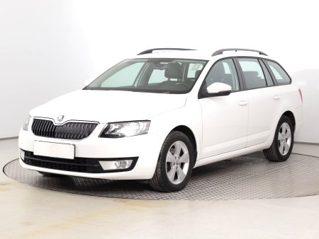 Škoda Octavia, 2013 - pohled č. 3