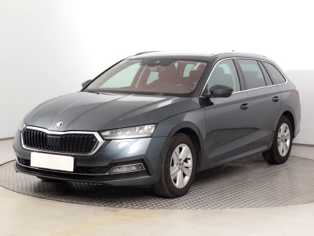 Škoda Octavia, 2020 - pohled č. 3