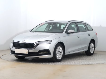 Škoda Octavia, 2021 - pohled č. 3