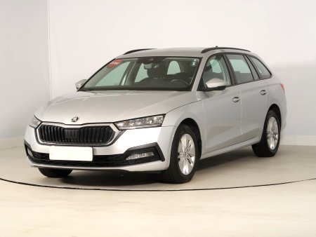 Škoda Octavia, 2022 - pohled č. 3