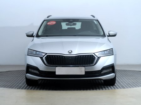 Škoda Octavia, 2021 - pohled č. 2