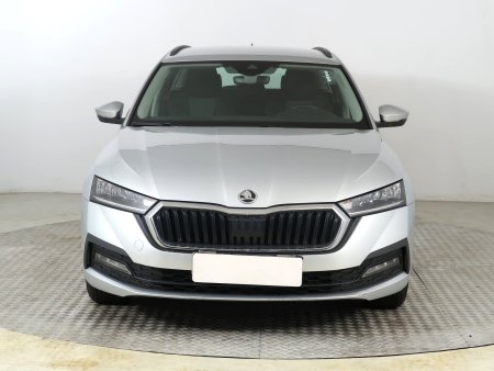 Škoda Octavia, 2022 - pohled č. 2