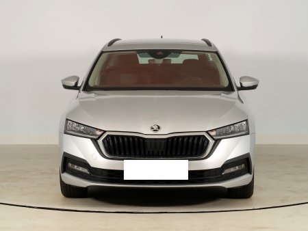 Škoda Octavia, 2021 - pohled č. 2