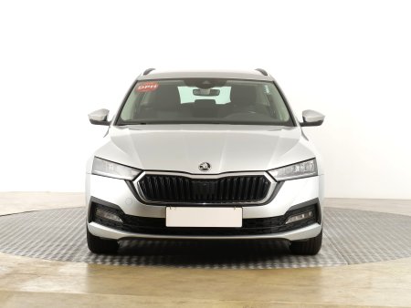 Škoda Octavia, 2021 - pohled č. 2