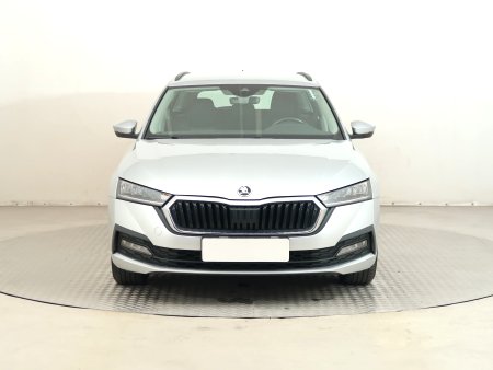 Škoda Octavia, 2021 - pohled č. 2