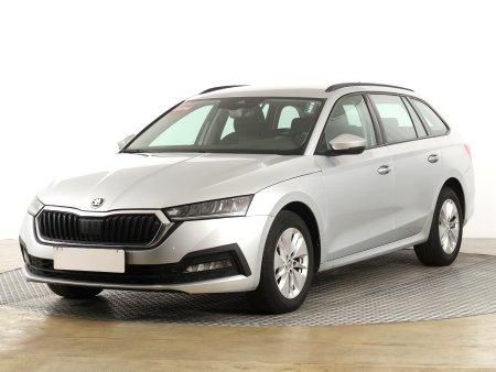 Škoda Octavia, 2021 - pohled č. 3