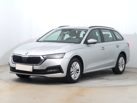 Škoda Octavia, 2021 - pohled č. 3