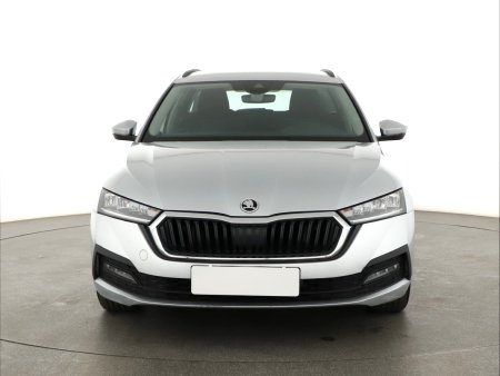 Škoda Octavia, 2021 - pohled č. 2