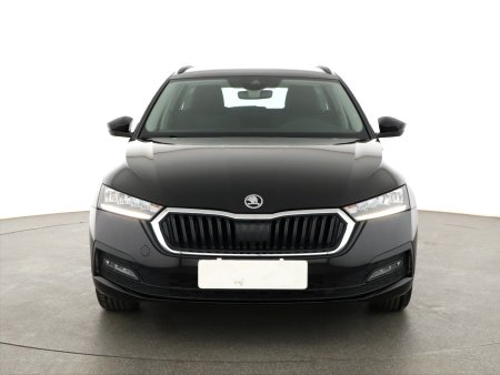 Škoda Octavia, 2021 - pohled č. 2