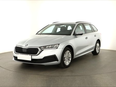 Škoda Octavia, 2021 - pohled č. 3