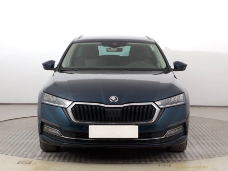 Škoda Octavia, 2020 - pohled č. 2