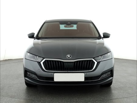 Škoda Octavia, 2022 - pohled č. 2