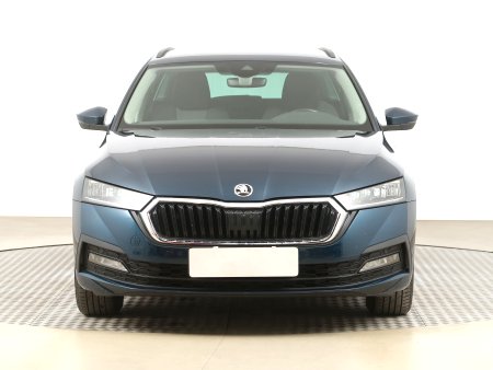 Škoda Octavia, 2021 - pohled č. 2