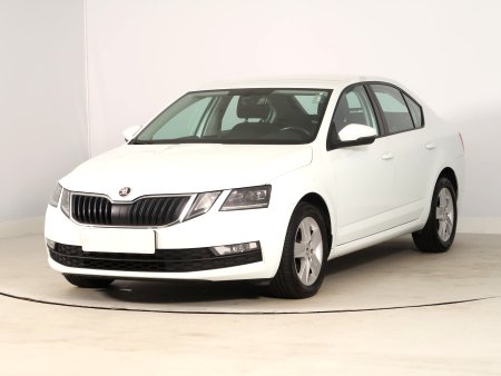 Škoda Octavia, 2019 - pohled č. 3