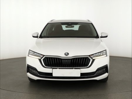 Škoda Octavia, 2022 - pohled č. 2