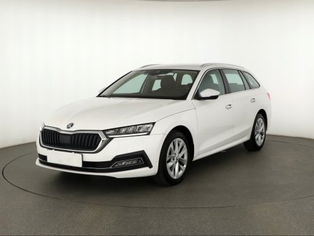 Škoda Octavia, 2022 - pohled č. 3