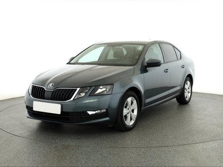 Škoda Octavia, 2020 - pohled č. 3