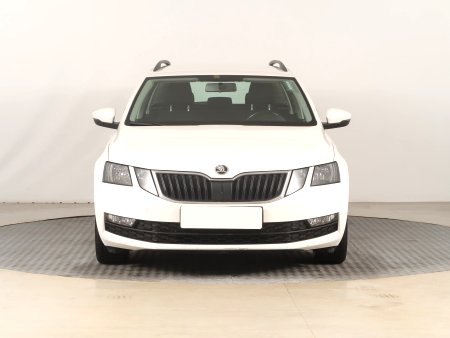 Škoda Octavia, 2018 - pohled č. 2