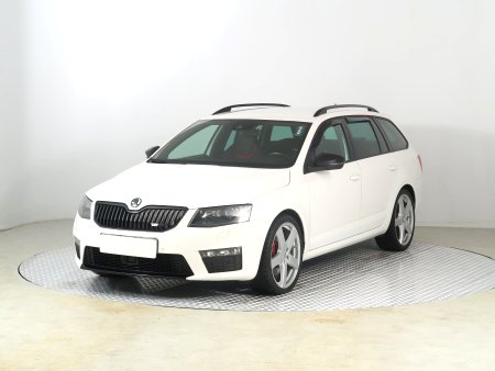 Škoda Octavia, 2014 - pohled č. 3