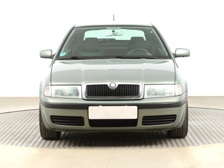 Škoda Octavia, 2003 - pohled č. 2