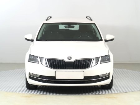 Škoda Octavia, 2018 - pohled č. 2