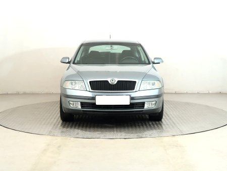 Škoda Octavia, 2005 - pohled č. 2