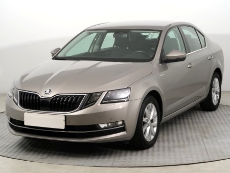 Škoda Octavia, 2019 - pohled č. 3