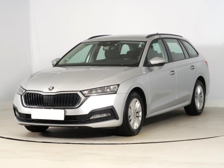 Škoda Octavia, 2021 - pohled č. 3