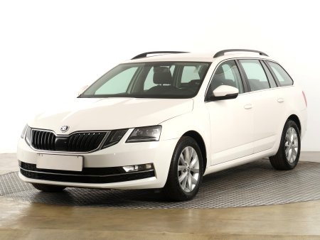 Škoda Octavia, 2018 - pohled č. 3