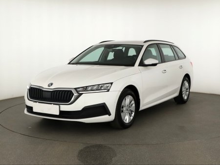 Škoda Octavia, 2021 - pohled č. 3