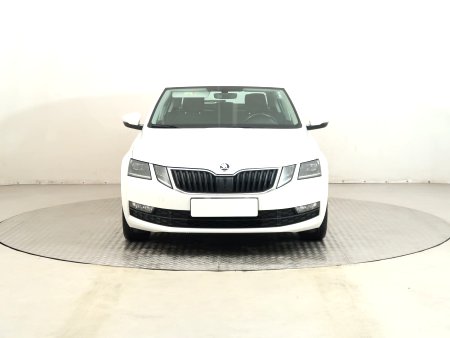 Škoda Octavia, 2017 - pohled č. 2