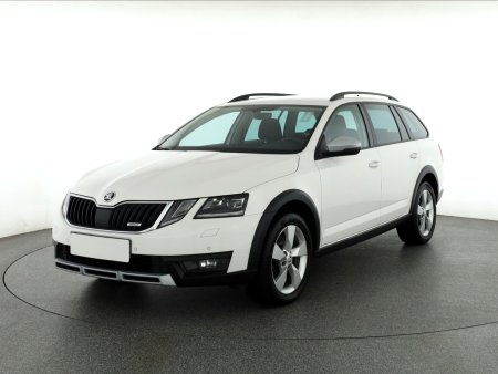 Škoda Octavia, 2019 - pohled č. 3