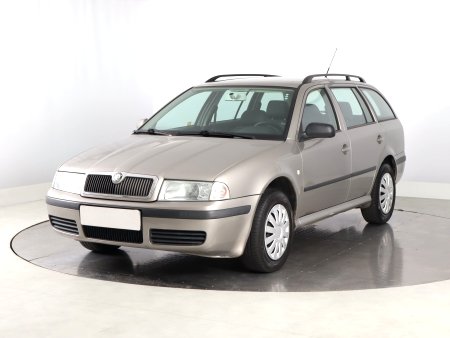 Škoda Octavia, 2007 - pohled č. 3